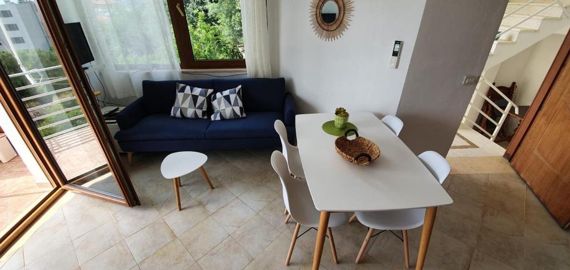 בורש Seaview Apartment מראה חיצוני תמונה